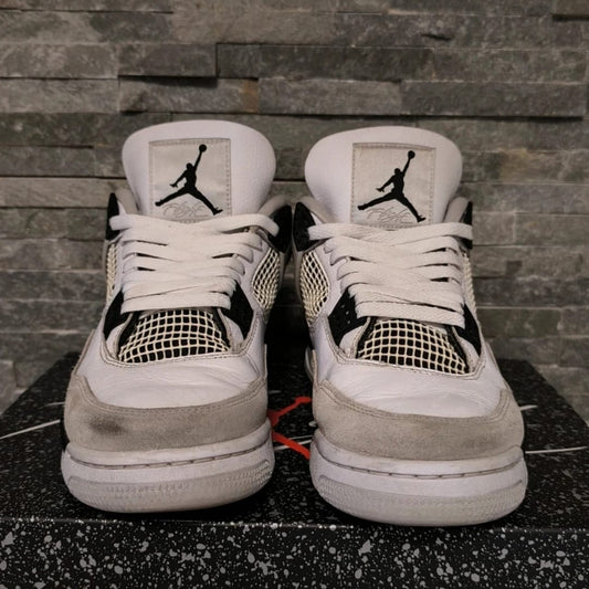 Air Jordan 4 Military Black – Taille 43