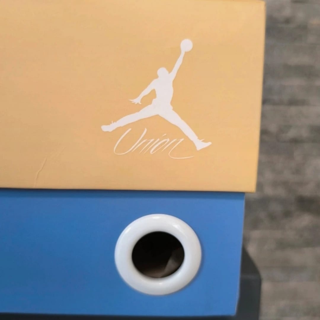 Air Jordan 4 x Union "Desert Moss" – Taille 43