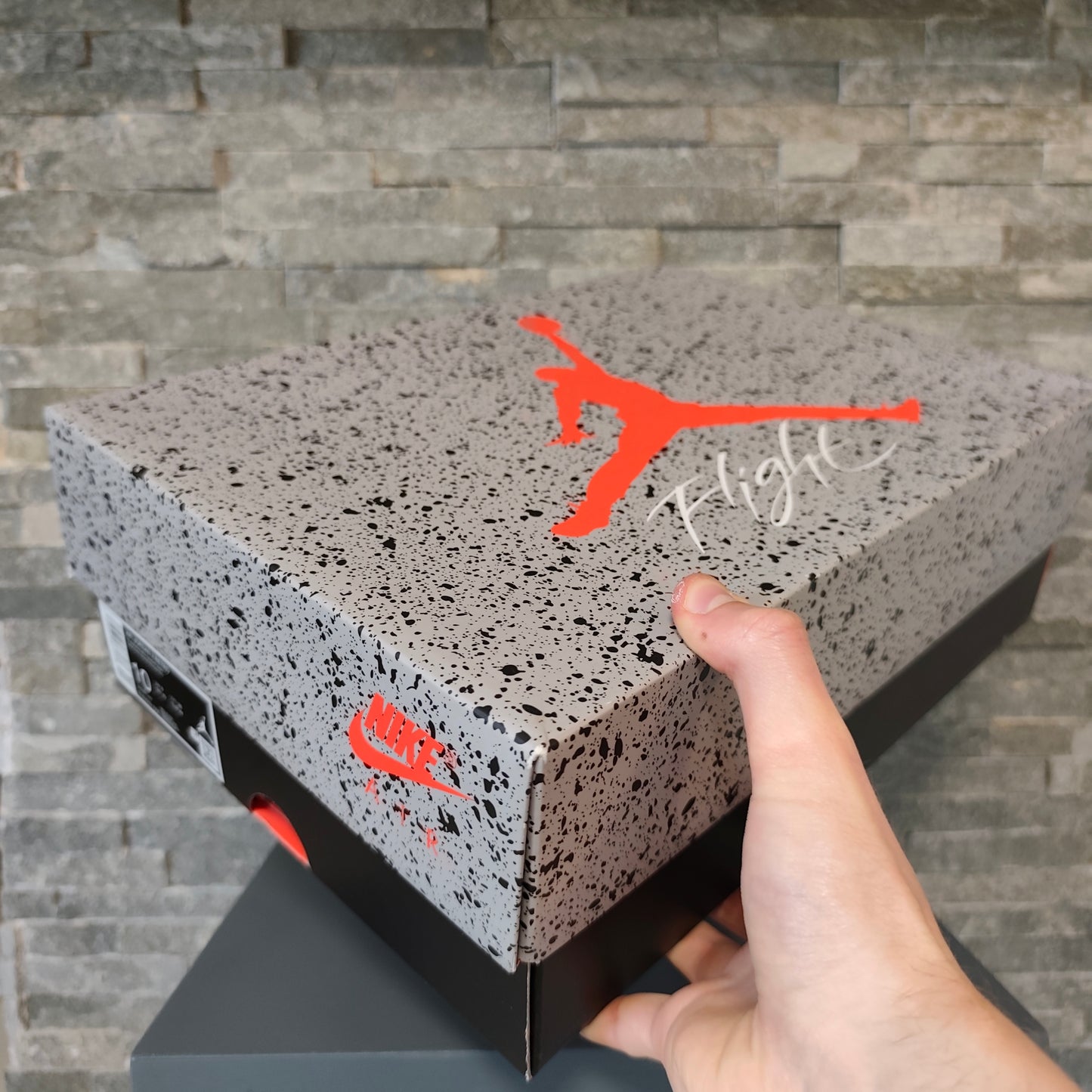 Air Jordan 4 Bred Reimagined – Taille 44