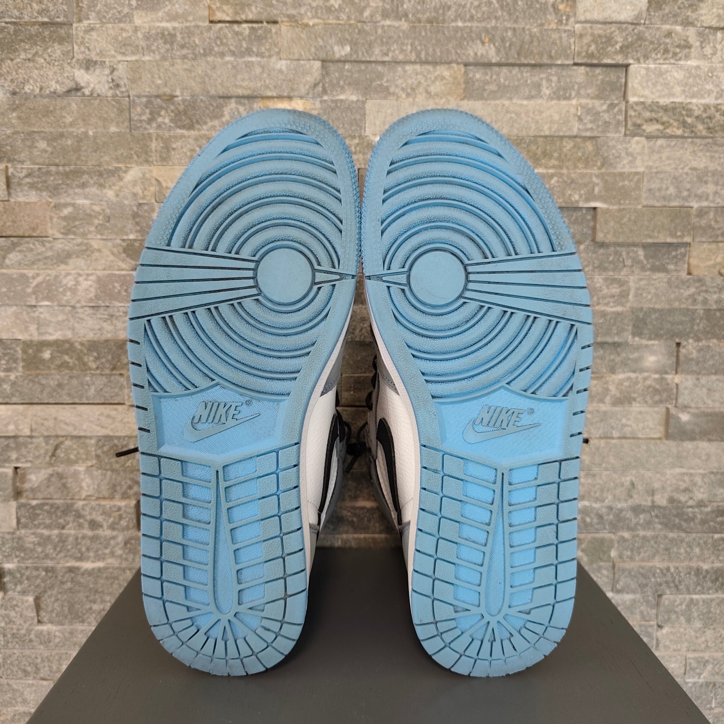 Air Jordan 1 High University Blue – Taille 44