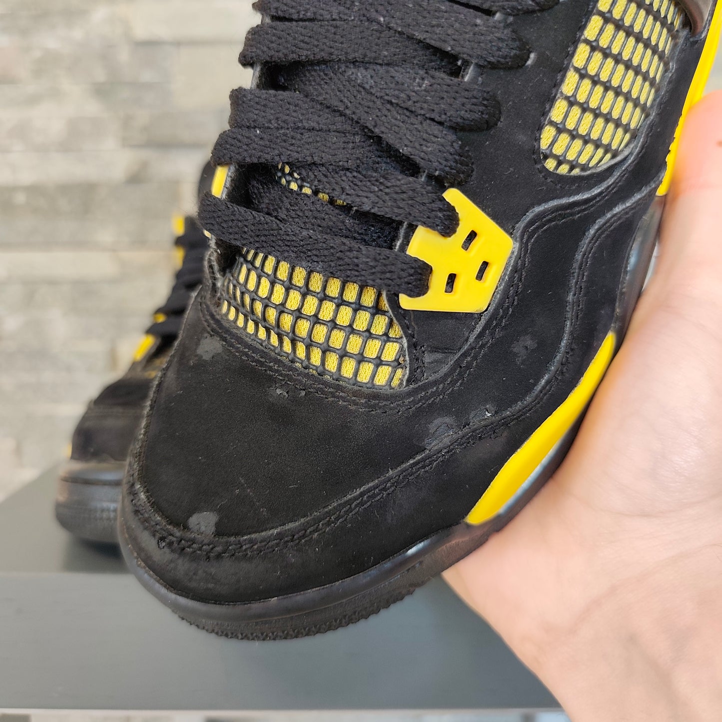 Air Jordan 4 Thunder Yellow GS - Taille 38