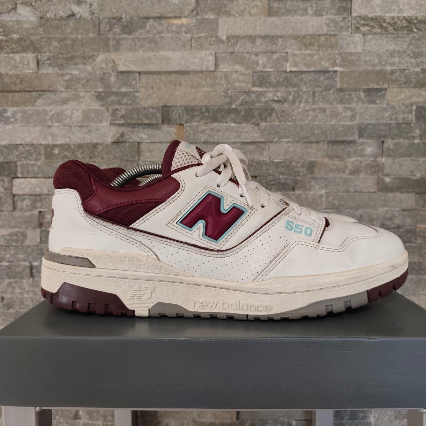 New Balance 550 Bordeaux – Taille 46,5