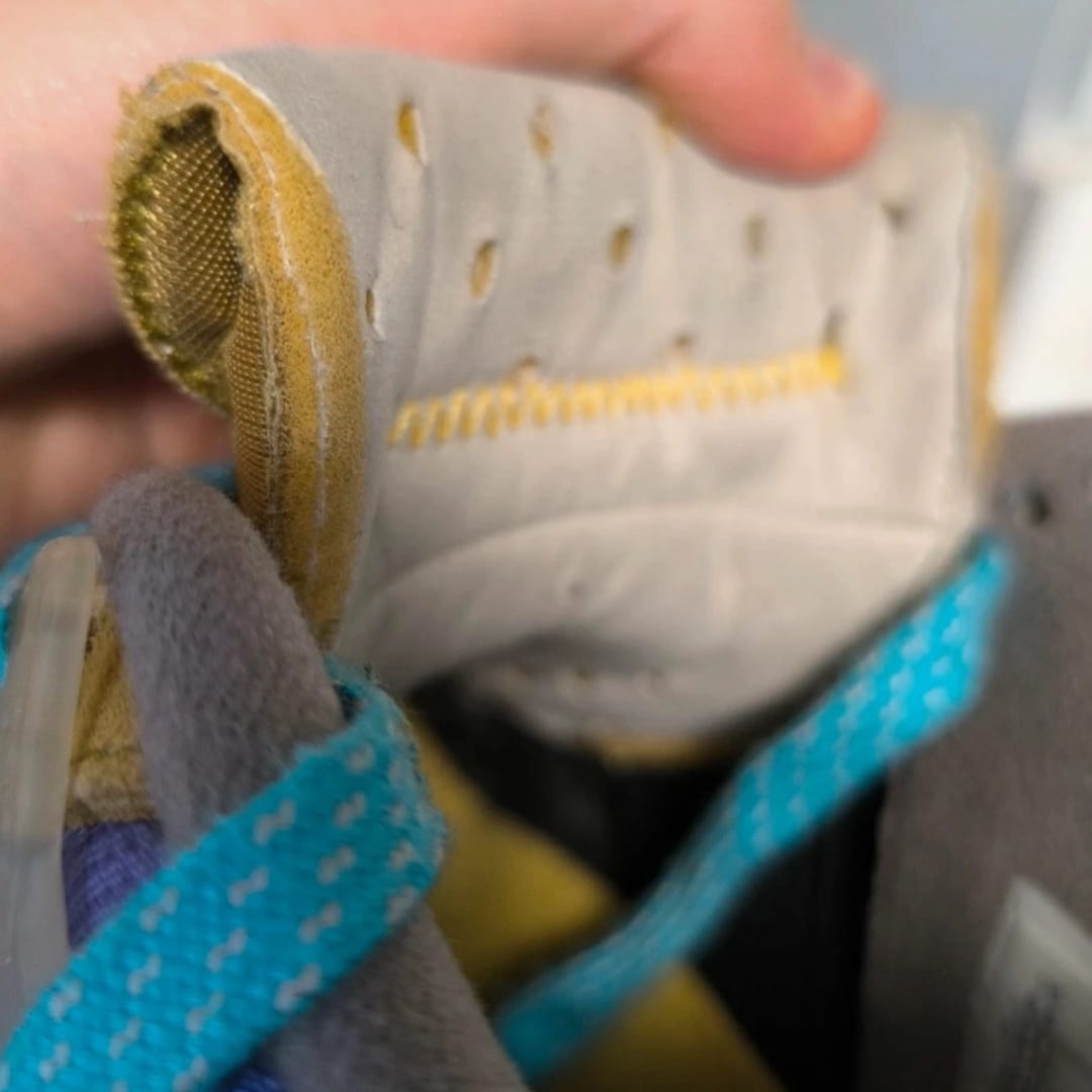 Air Jordan 4 x Union "Desert Moss" – Taille 43