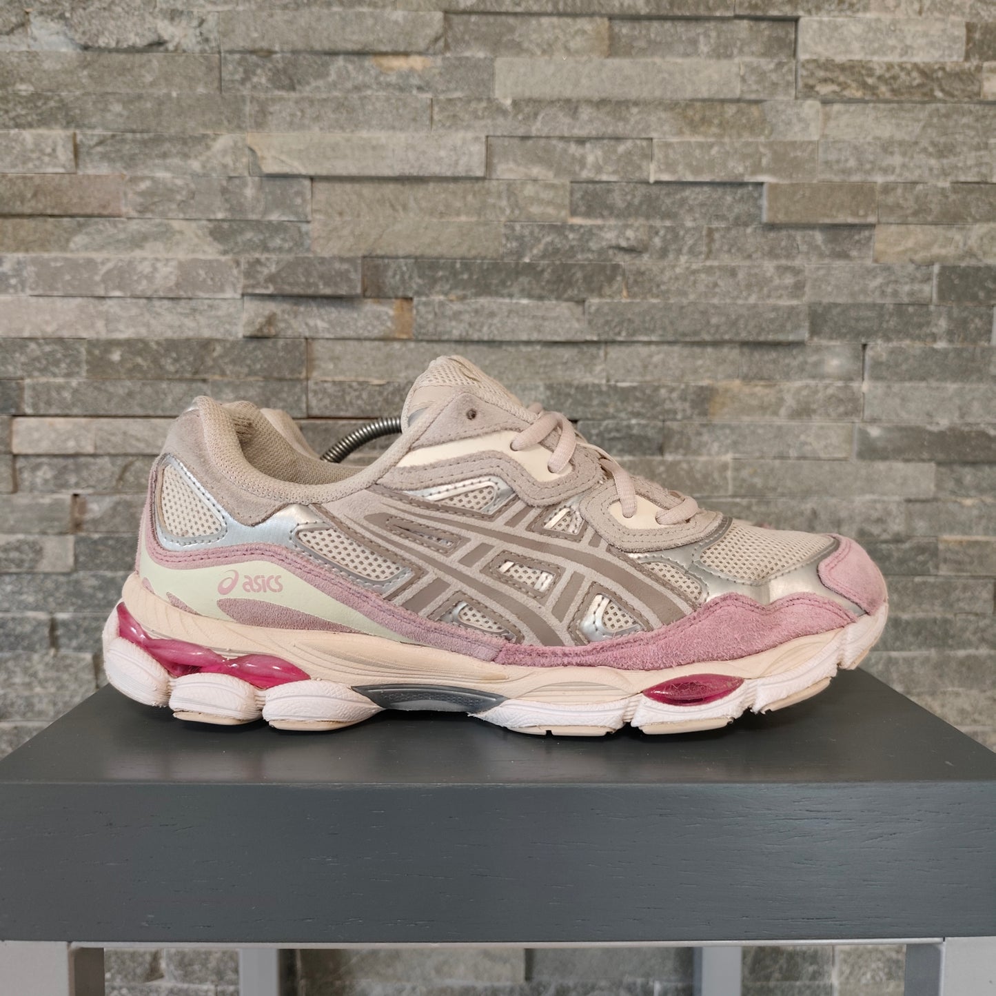 Asics Gel NYC Strawberrie – Taille 43.5