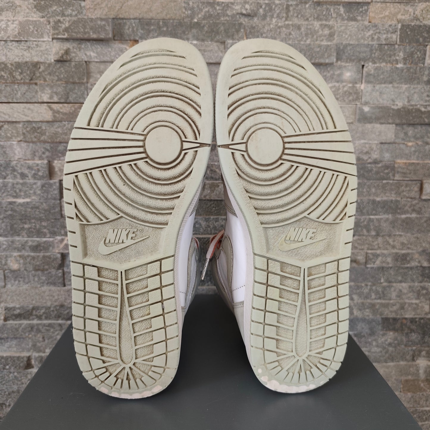 Air Jordan 1 High Seafoam - Taille 44,5