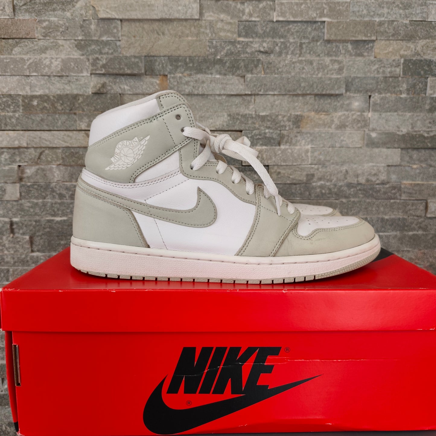 Air Jordan 1 High Seafoam - Taille 43