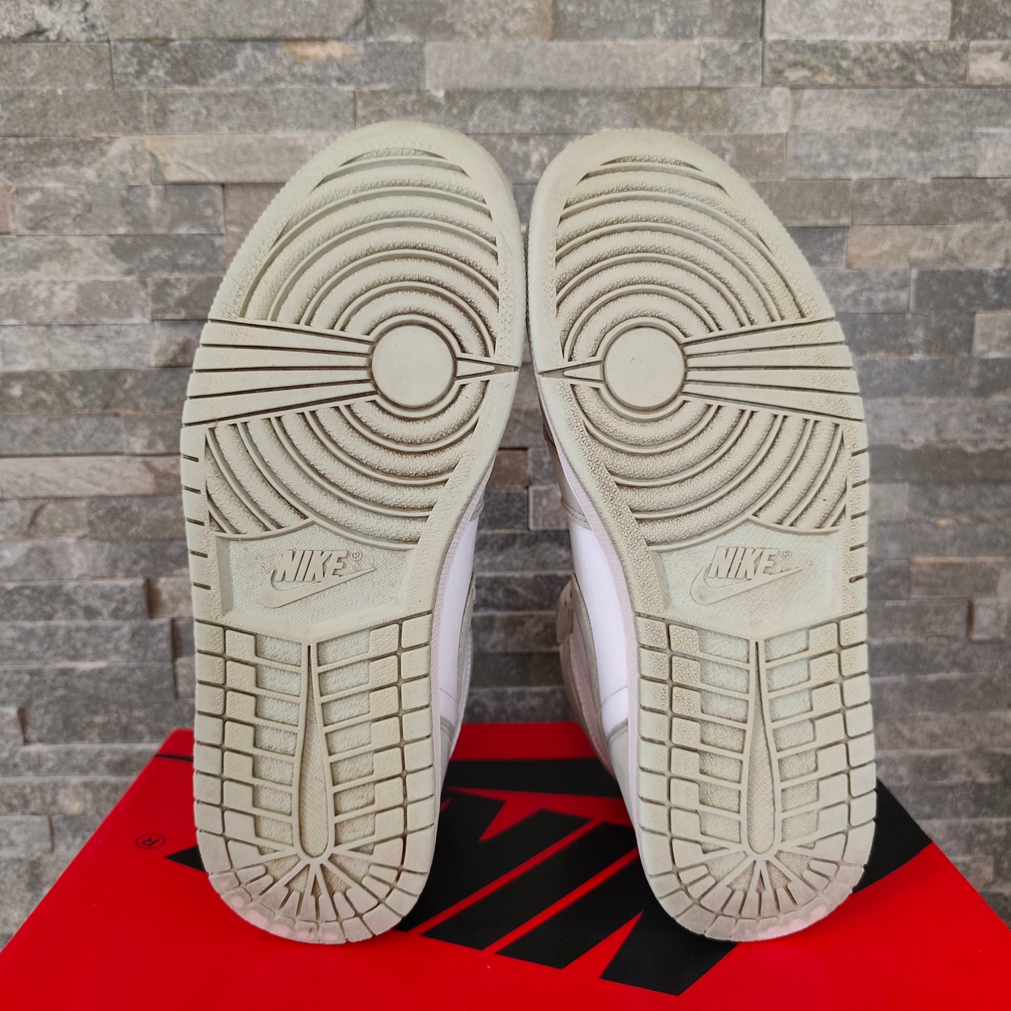 Air Jordan 1 High Seafoam - Taille 43