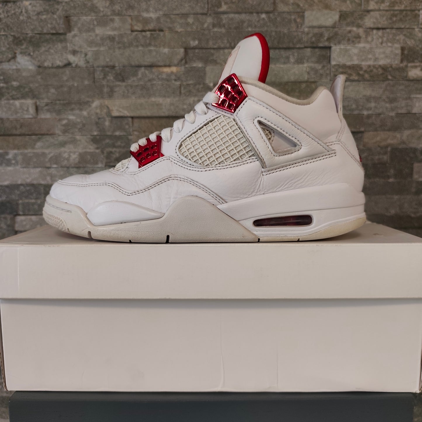 Air Jordan 4 Metallic Red – Taille 41