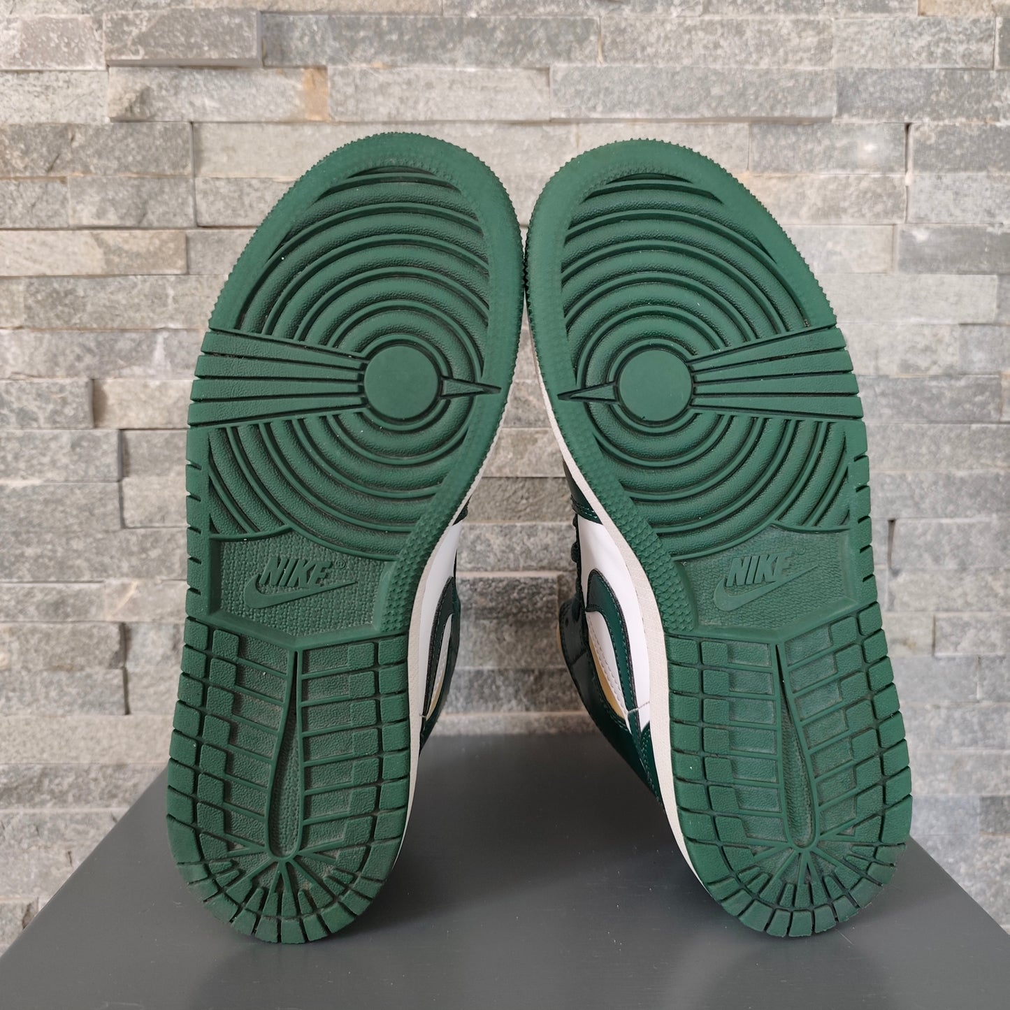 Air Jordan 1 Mid GS Sonics - Taille 38
