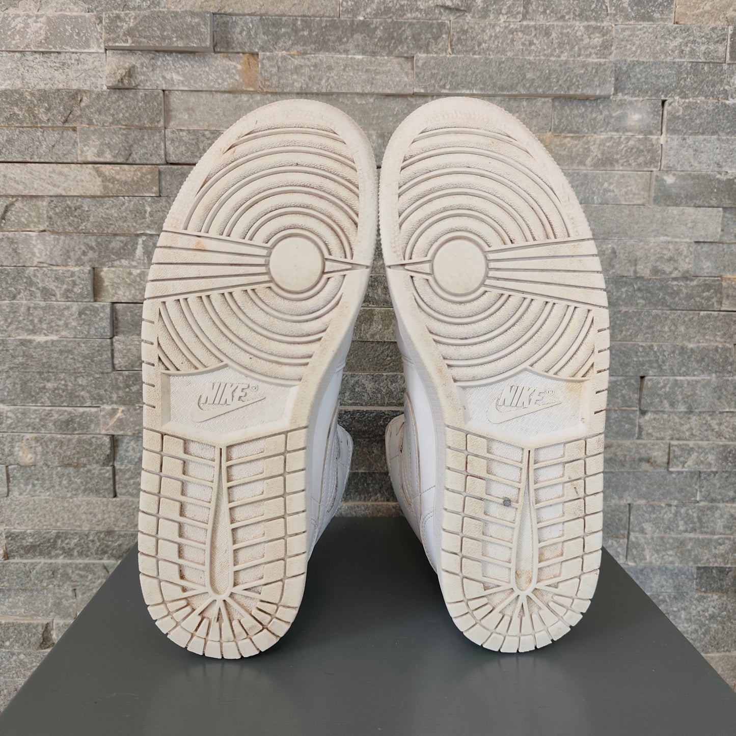 Air Jordan 1 Mid Triple White - Taille 40