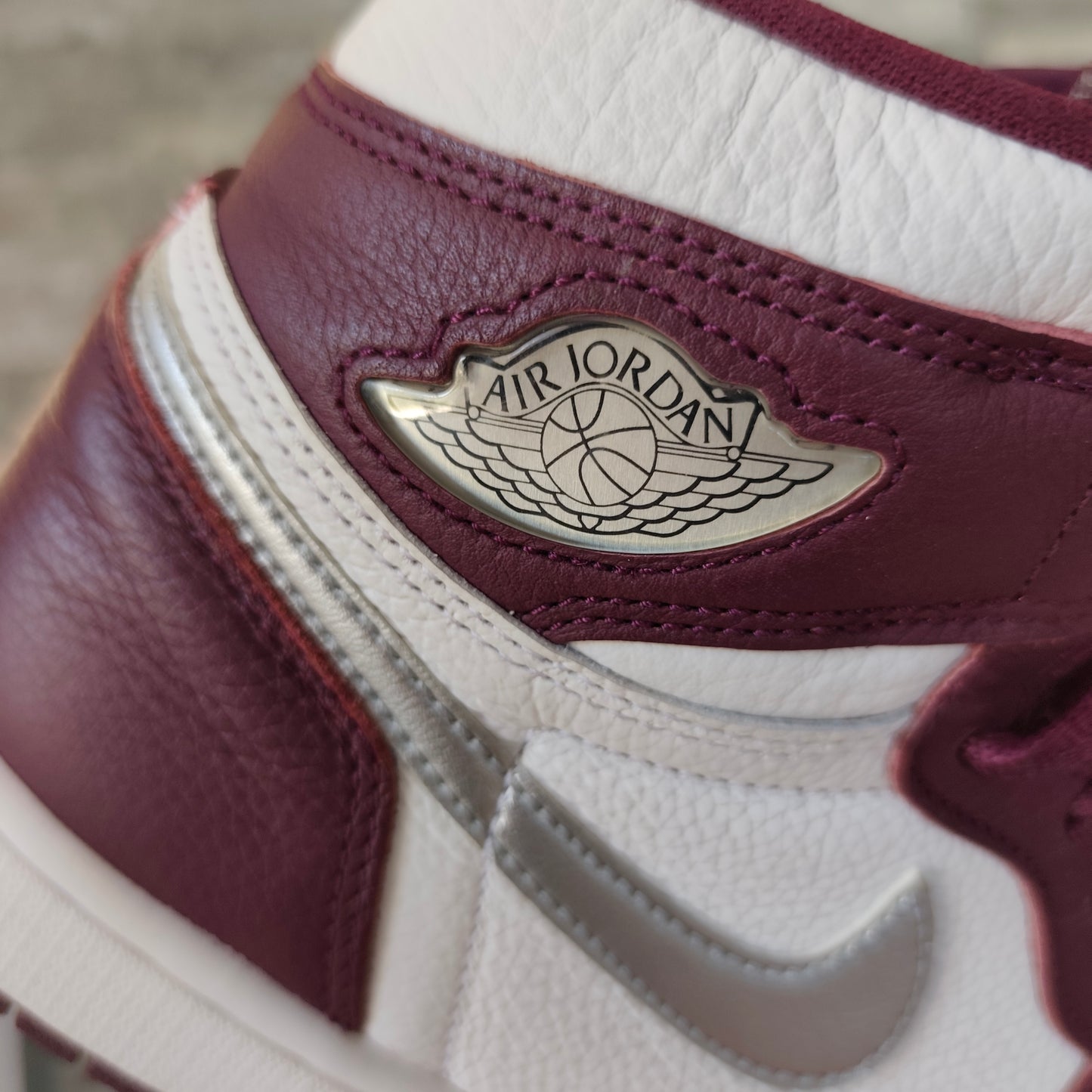 Air Jordan 1 High Bordeaux - Taille 41