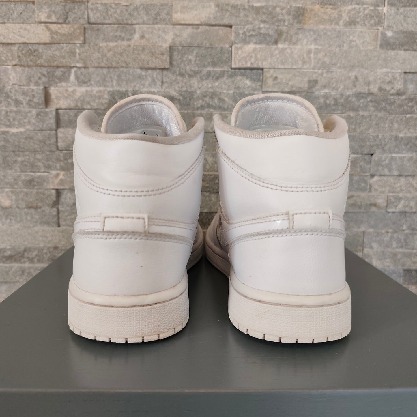 Air Jordan 1 Mid Triple White - Taille 40