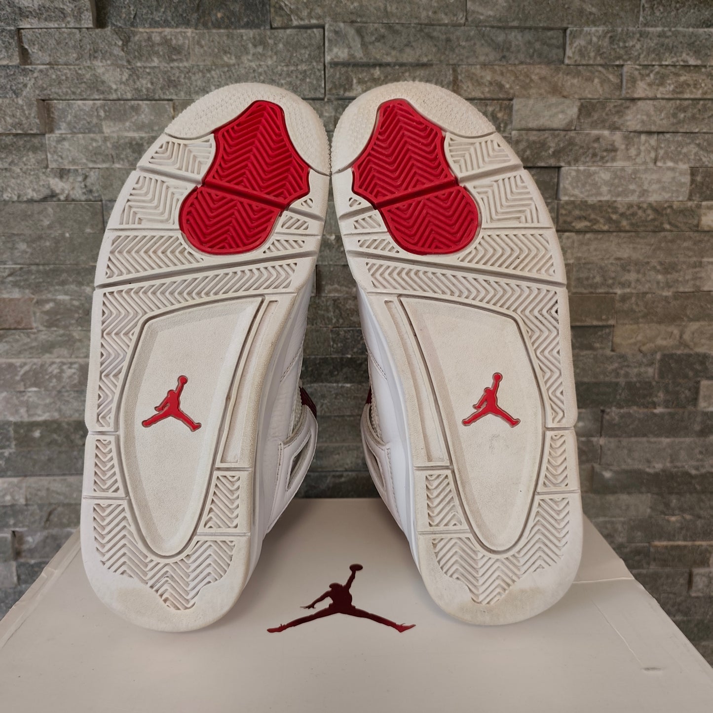 Air Jordan 4 Metallic Red – Taille 41