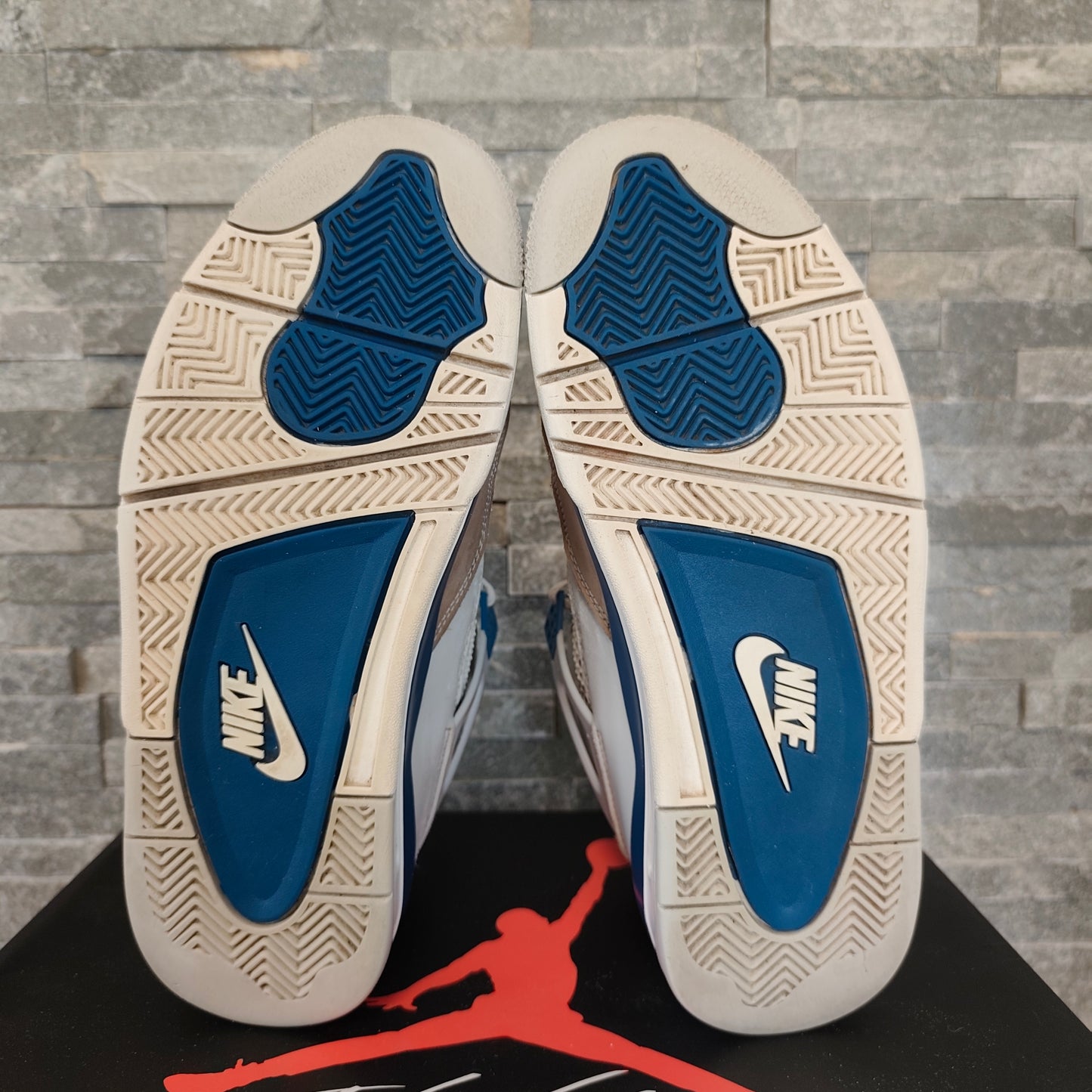 Air Jordan 4 Military Blue 2024 - Taille 41