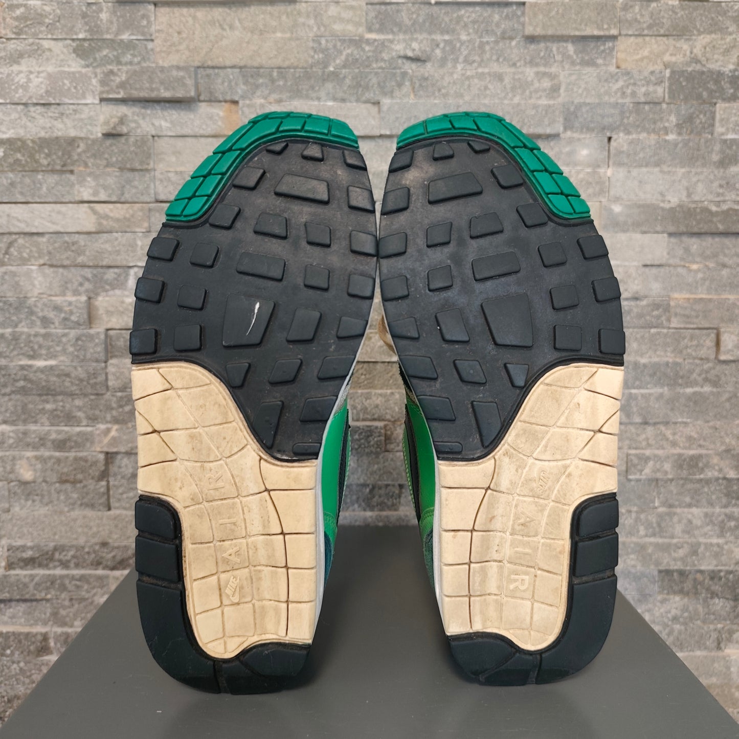 Nike Air Max 1 Atomic Green - Taille 40