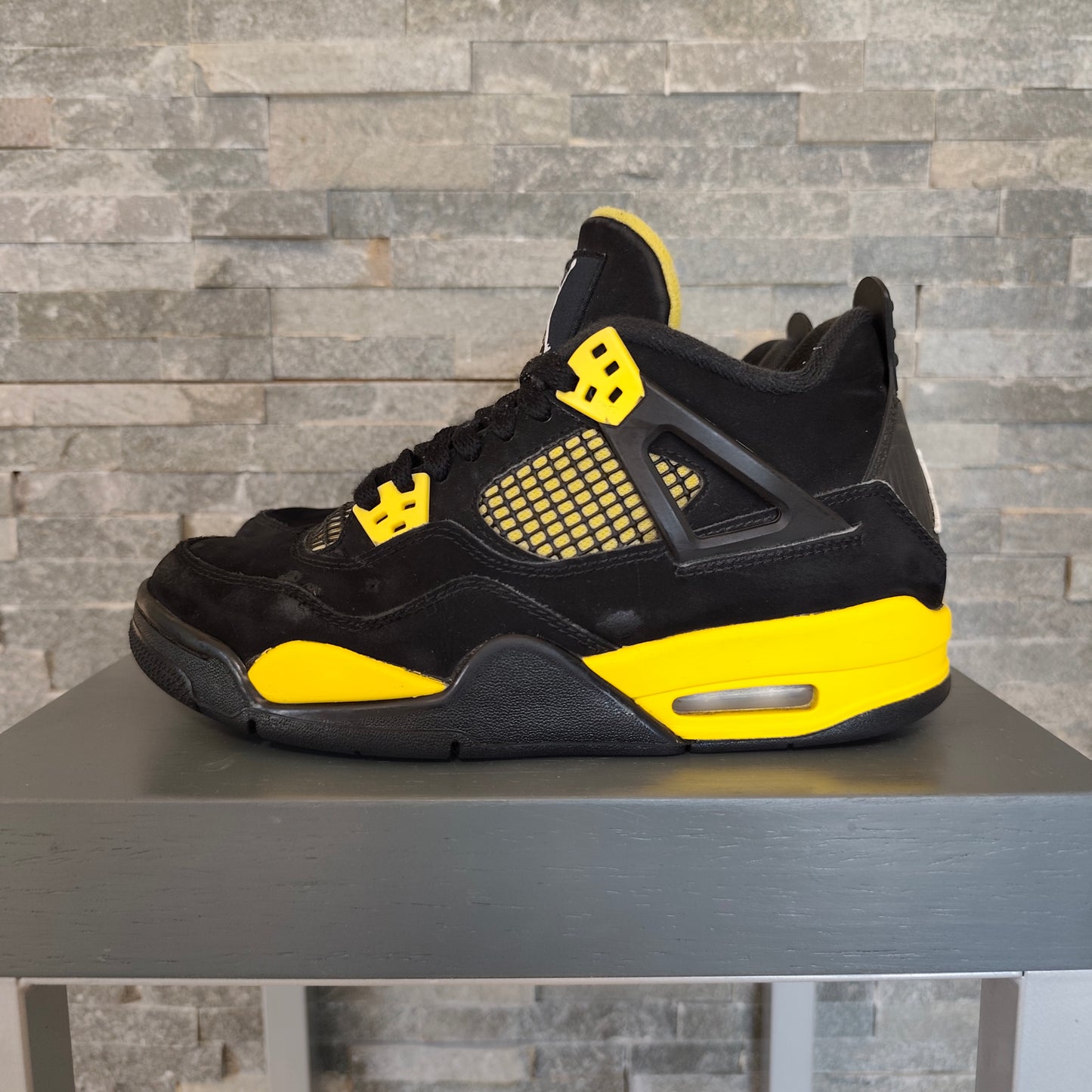 Air Jordan 4 Thunder Yellow GS - Taille 38