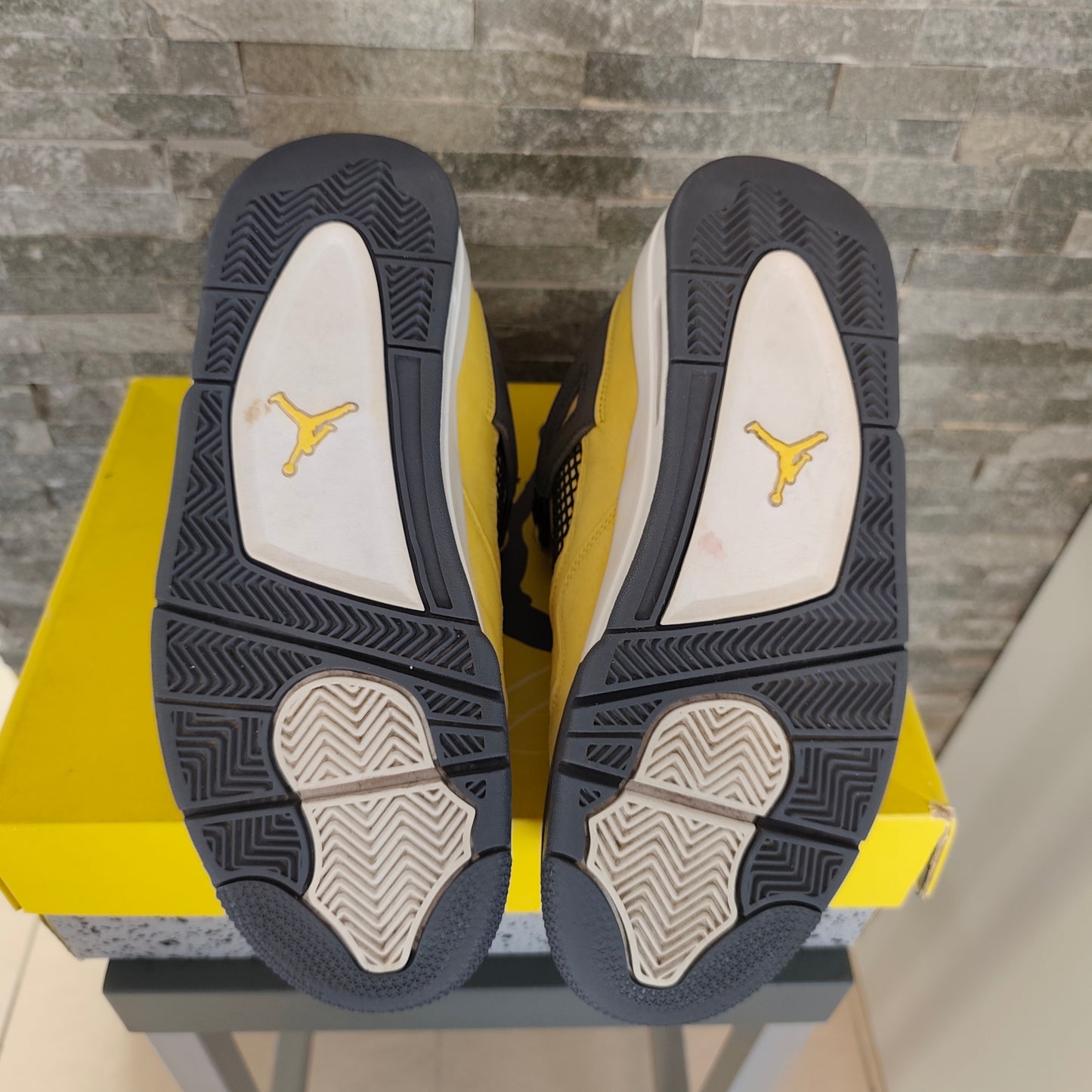 Air Jordan 4 Yellow Lightning – Taille 42,5