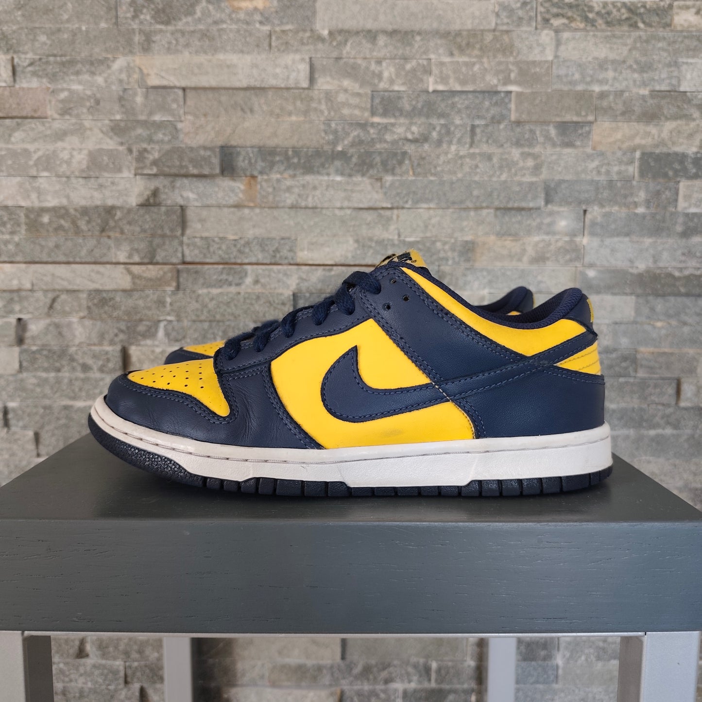 Nike Dunk Low Michigan GS - Taille 39