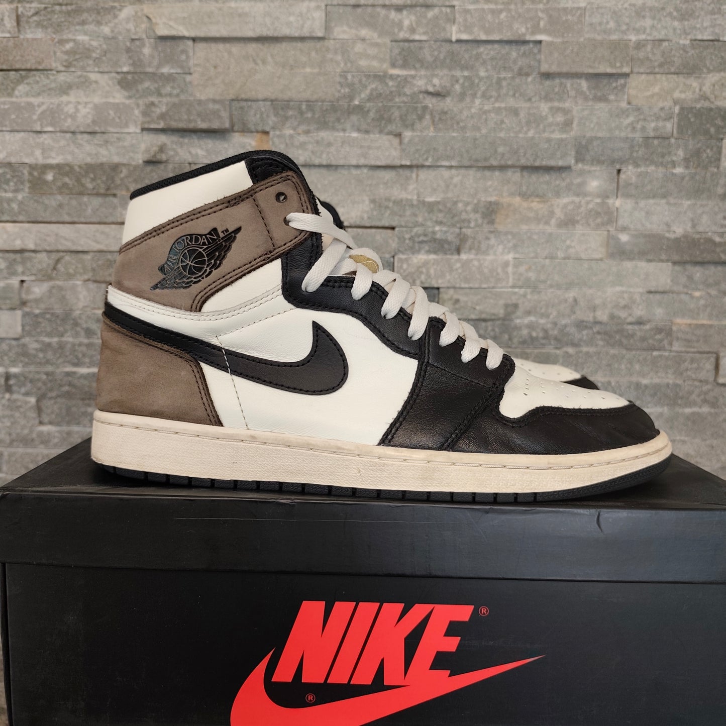 Air Jordan 1 High OG Dark Mocha - Taille 44,5