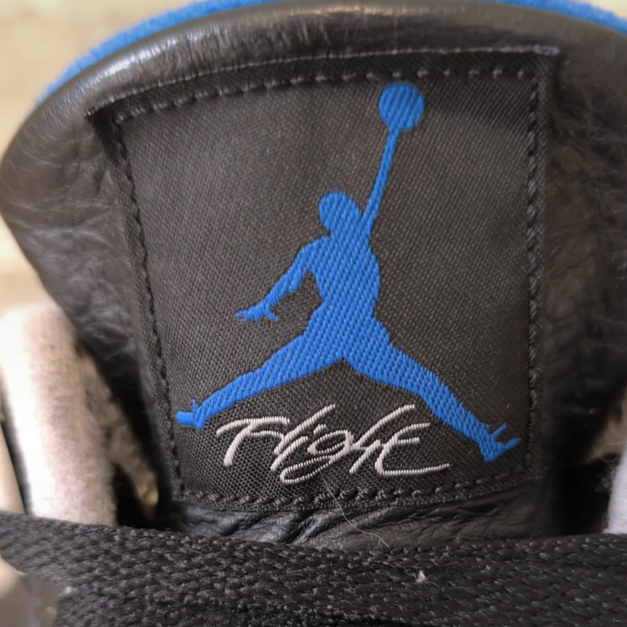 Air Jordan 4 Motorsport Alternate – Taille 42