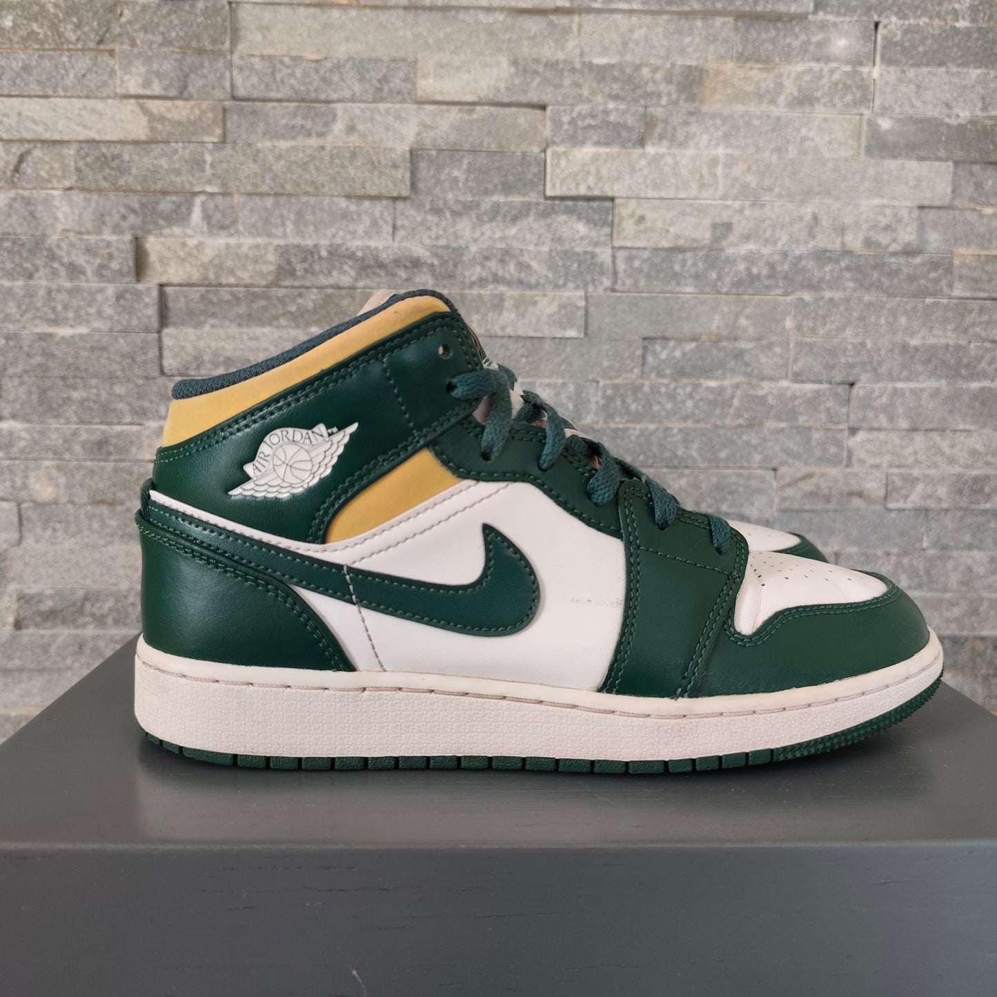 Air Jordan 1 Mid GS Sonics - Taille 38