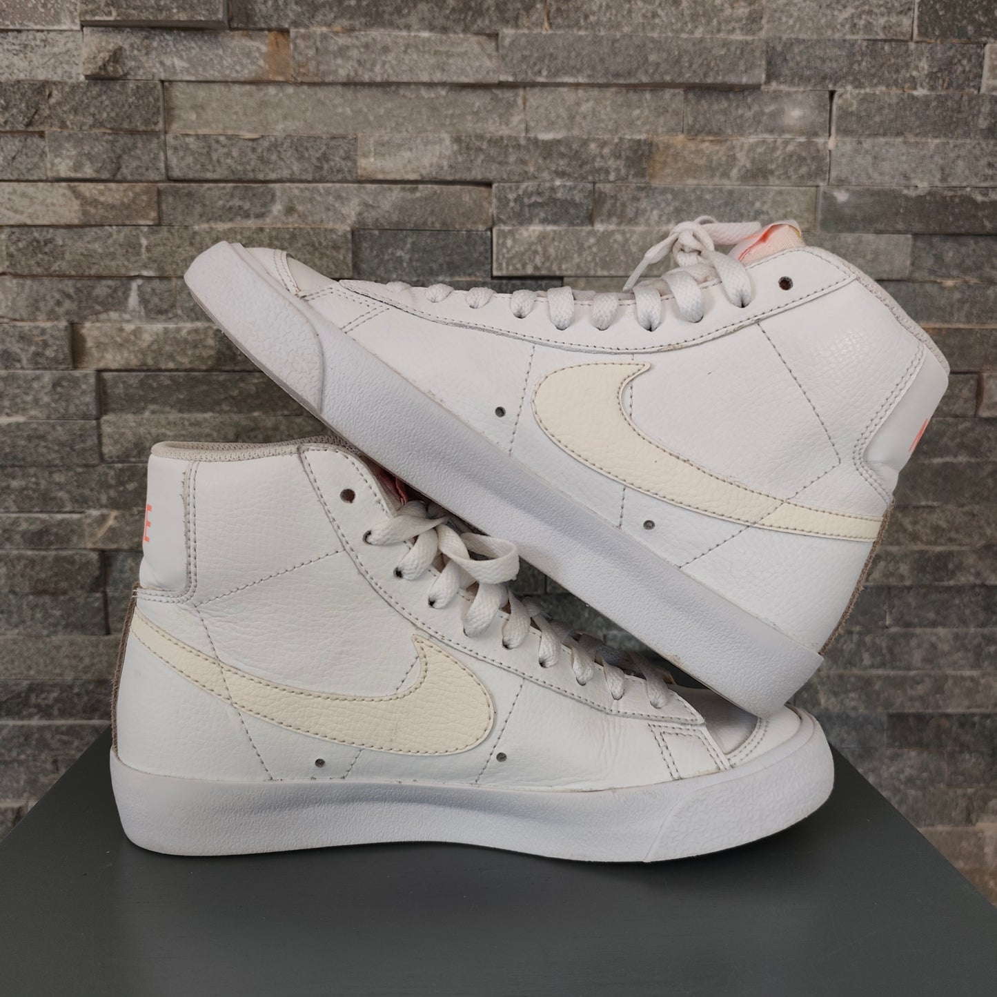 Nike Blazer Mid 77 Vintage Gold Logo - Taille 37,5